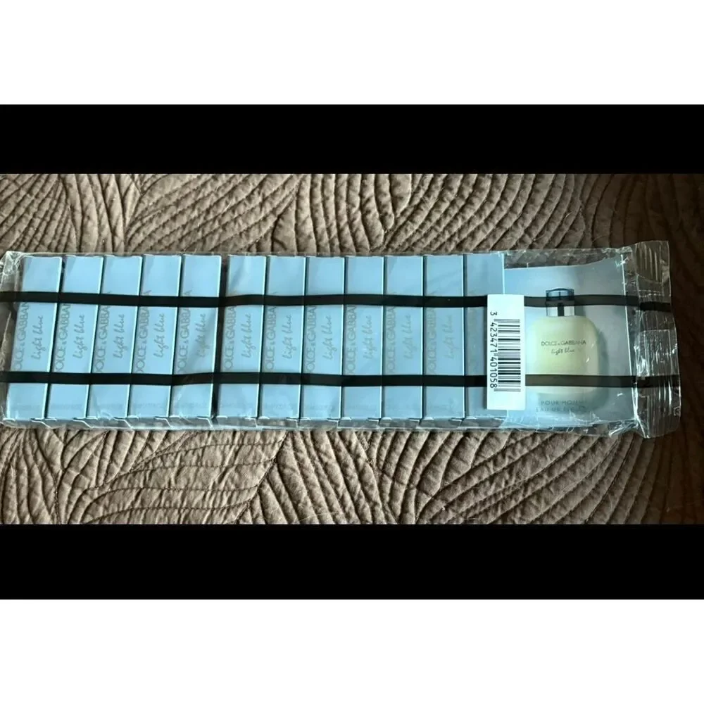 DOLCE & GABANNA - NWT Light Blue (For Men) Eau de Toilette/Lot of 12 sample size - Picture 5 of 9